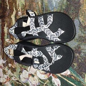 Chaco Z2 Classic Sport Sandal Trine Bow women 6 Tribal hiking outdoor boho